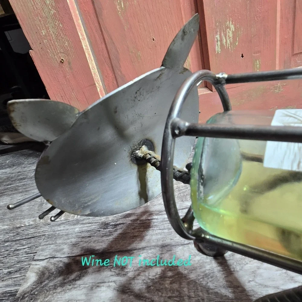 Metal‎ Art Wine Bottle Holder Cat Freestanding Kitten Four Legs Unique No Tail